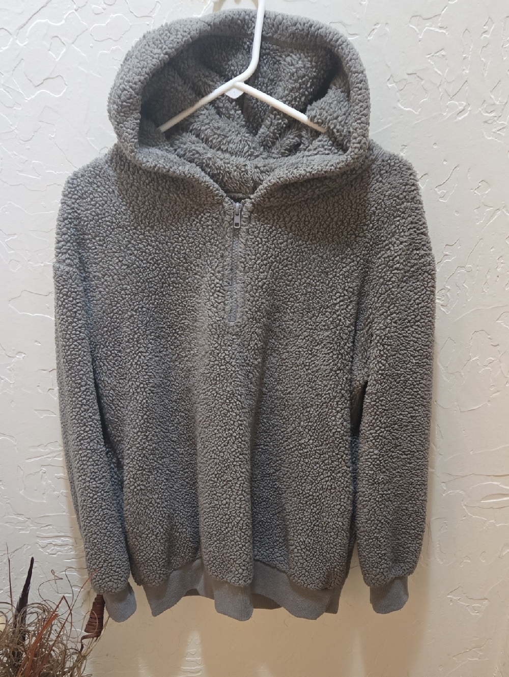 3/$10 Gray Quarter-Zip Fleece Sweater with Hood